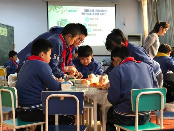 结构化理论课程 - 教学实践