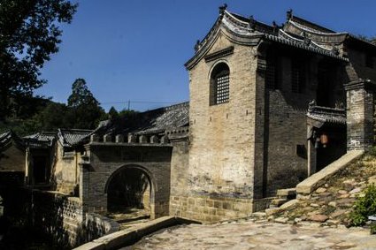 历史的三国与“演义”的三国 - 文化