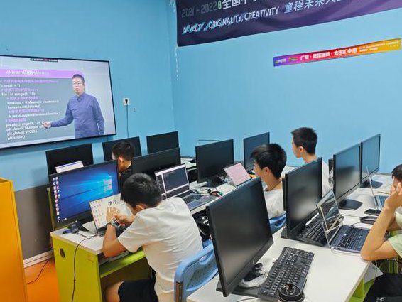 程序员大佬讲解php视频教程 - 编程教学