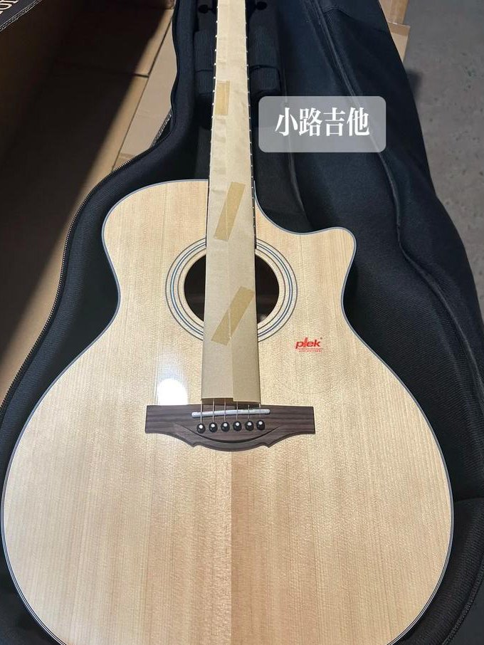 蓝莓吉他弹入门视频 - 吉他