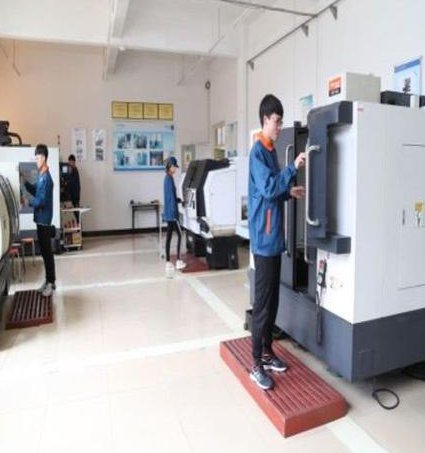 综合工程数学-教学线性代数 - 机电
