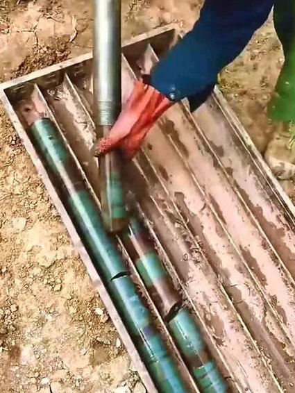 储层地质学教学视频 - 石油岩芯