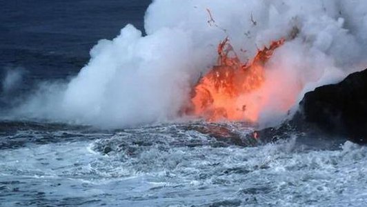 探索发现《向深海出发》 - 海底火山