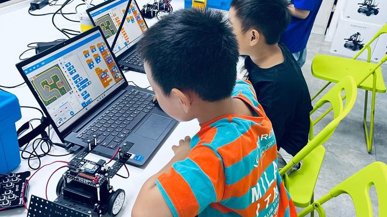 Python语言程序设计课程 - 编程学习