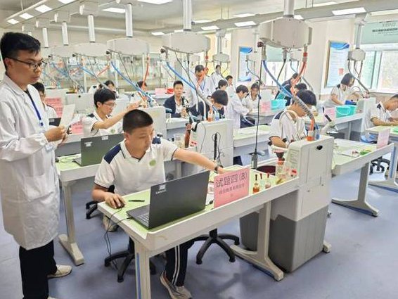中国地质大学-分析化学课程 - 实验操作