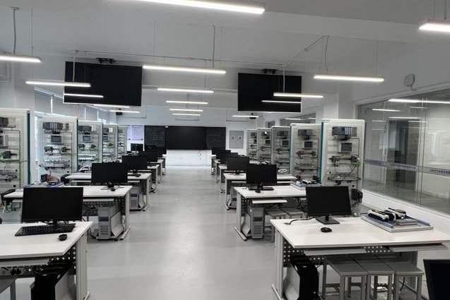 西门子PLC 《S7-200》入门与提高》 - 智能制造